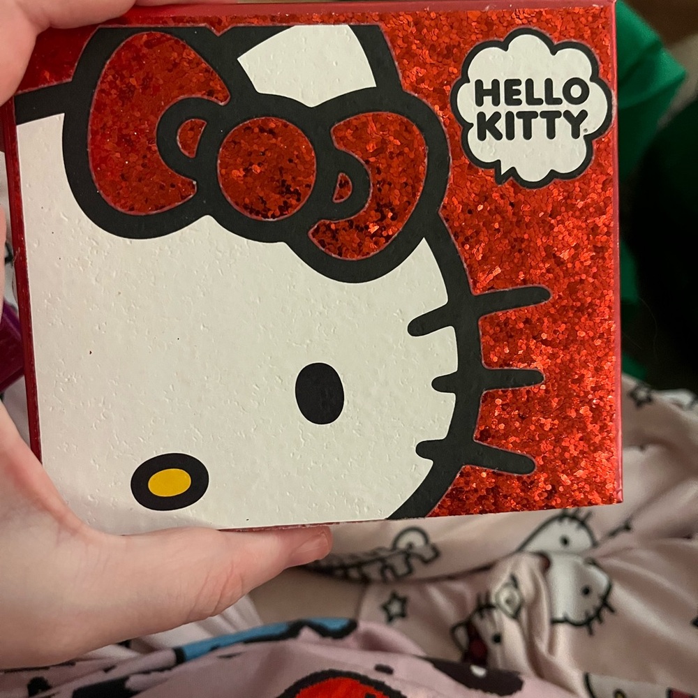 Hello Kitty Eyeshadow Palette - Makeup